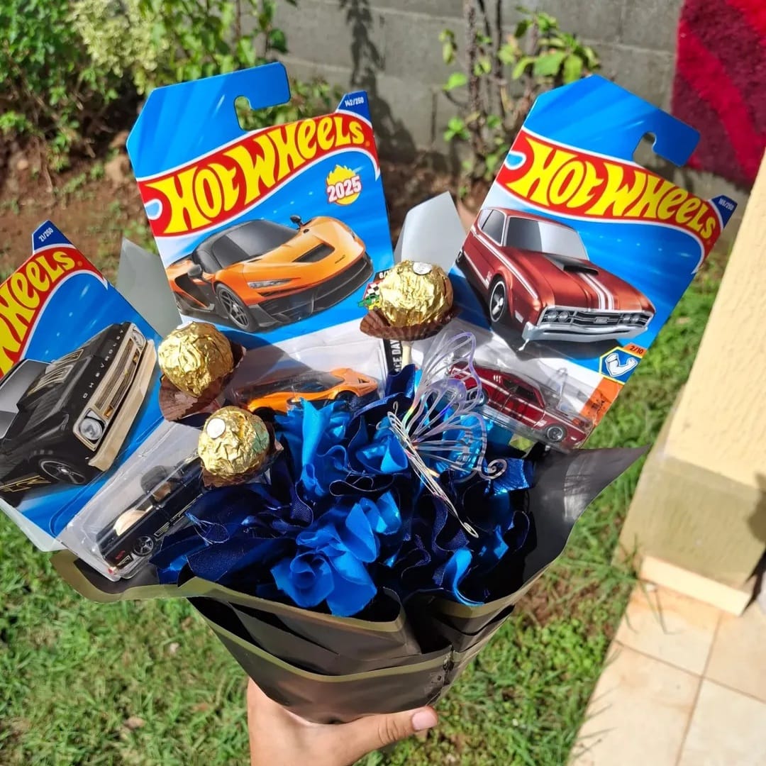 Handcrafted Fabric Flowers – A Gift That Lasts Forever 🌸✨